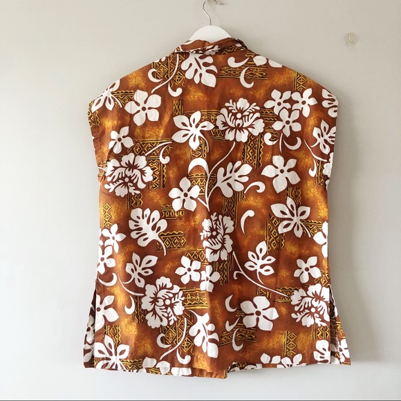 Vintage Hawaiian Shirt - Picture 8 of 13